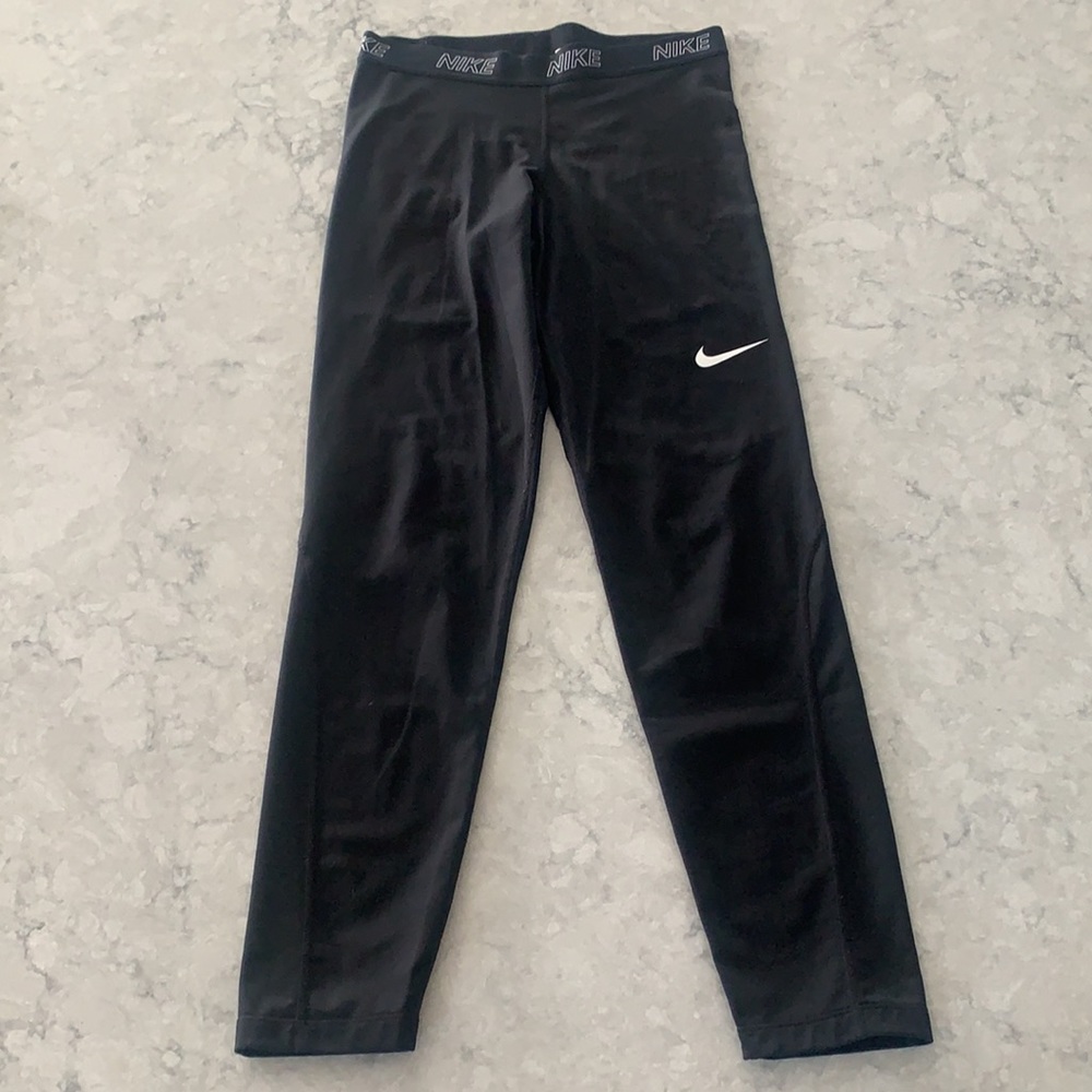 Nike women’s leggings, size Large, Black